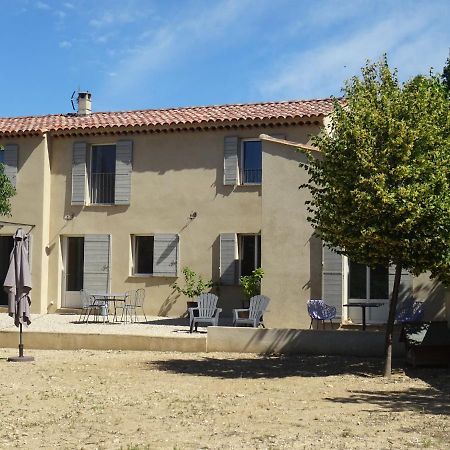 Campagne Ceres Bed & Breakfast Le Puy Sainte Reparade Bagian luar foto